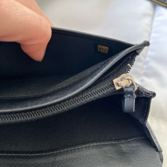 SOLD Chanel Black Chevron Calf Bifold - Picture 11 of 11